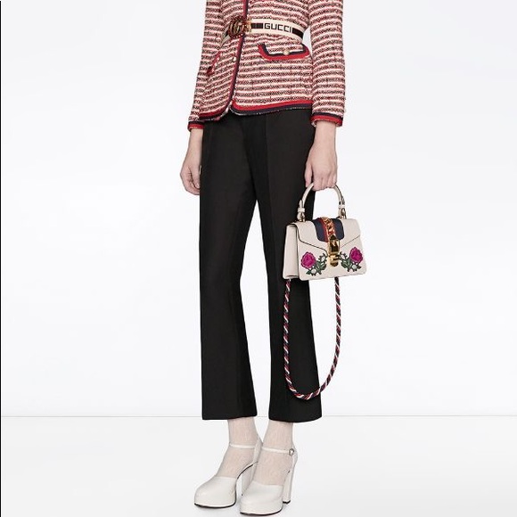 Gucci Sylvie leather mini bag - Picture 6 of 15